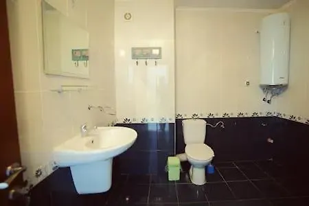 Teo Mezonet 2 Bedroom