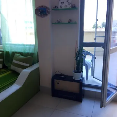 Апартаменты Teo Mezonet 2 Bedroom Поморие